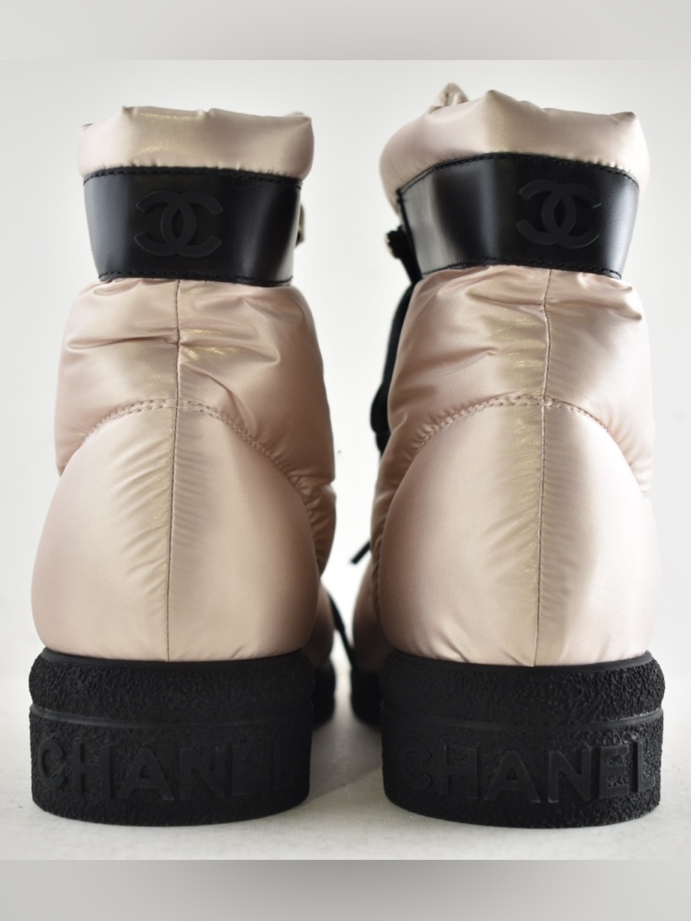 Chanel 18B Coco Neige Pink Black CC Logo Snow Winter Lace Up Tie Combat Boots 37 - Picture 13 of 16